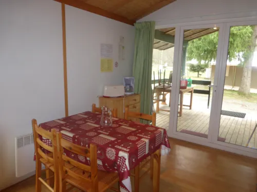 Location - Chalet Alizée - 30M² - 2 Chambres - image n°4 - Le Champ du Moulin