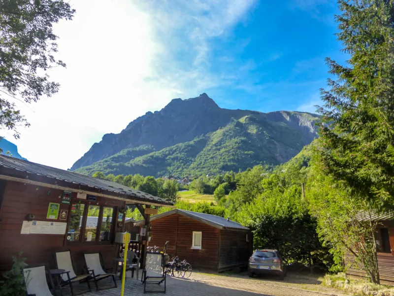 Emplacement + Tente, Caravane Ou Camping-Car