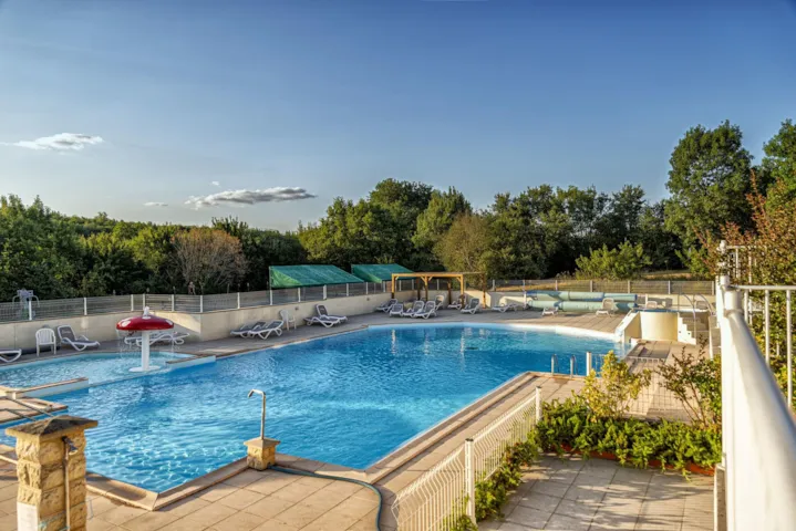 Centre de Vacances Naturiste le Colombier - image n°1 - Camping Direct