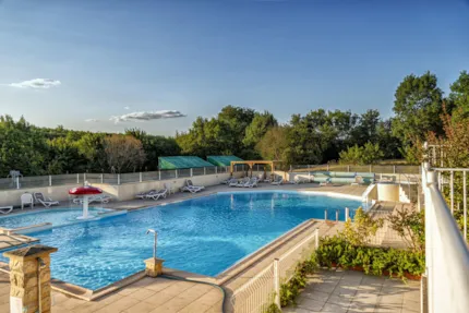 Centre de Vacances Naturiste le Colombier - Camping2Be