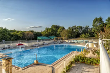 Centre de Vacances Naturiste le Colombier - Naturisme.fr