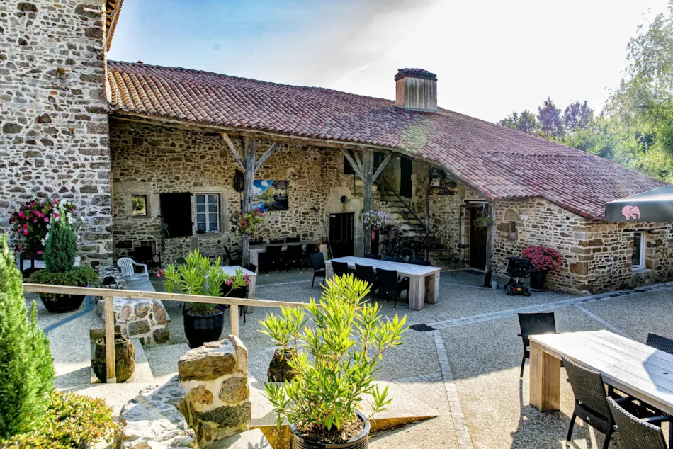 Centre de Vacances Naturiste le Colombier