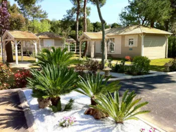 Mietunterkunft - Cottage Les Créoles - 40 M² - 3 Schlafzimmer  **** - YELLOH! VILLAGE - LE BRASILIA