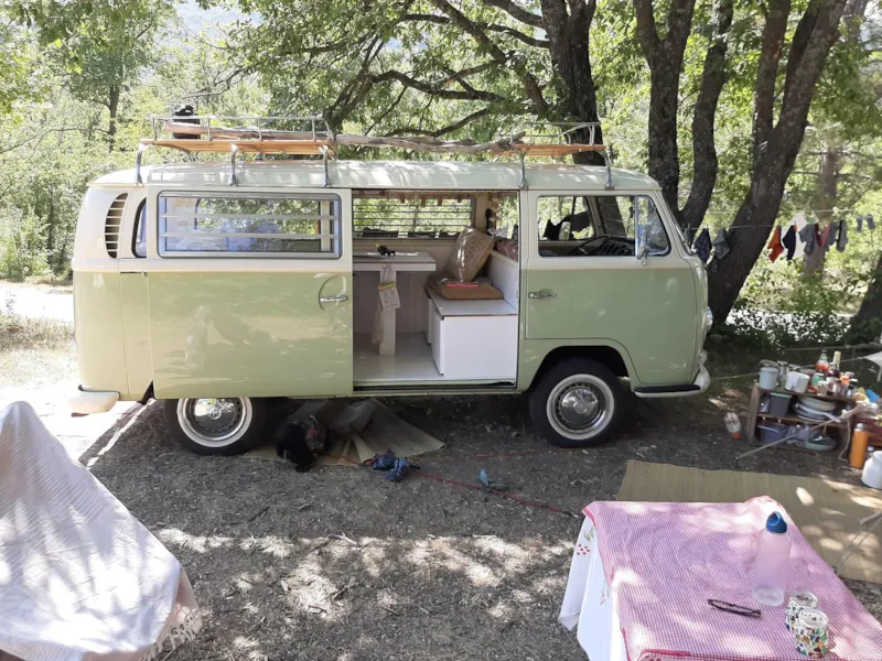 Emplacement Privilège (Vue Dégagée, Eau/Électricité À Proximité)