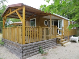 Accommodation - Mobile Home  Ophea 934 35M² (3 Bedrooms) Sheltered Terrace 10M² - Camping naturiste Les Lauzons