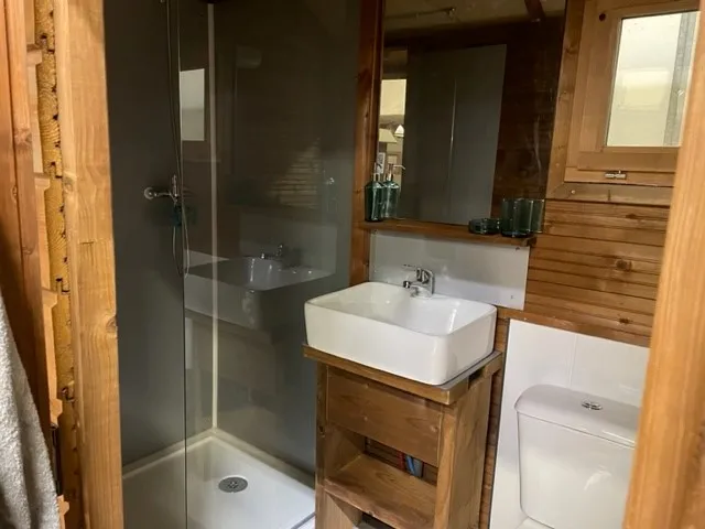 Emplacement Luxe Avec Sanitaire Privé