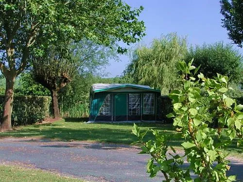 Emplacement De Camping (Hors Electricité)