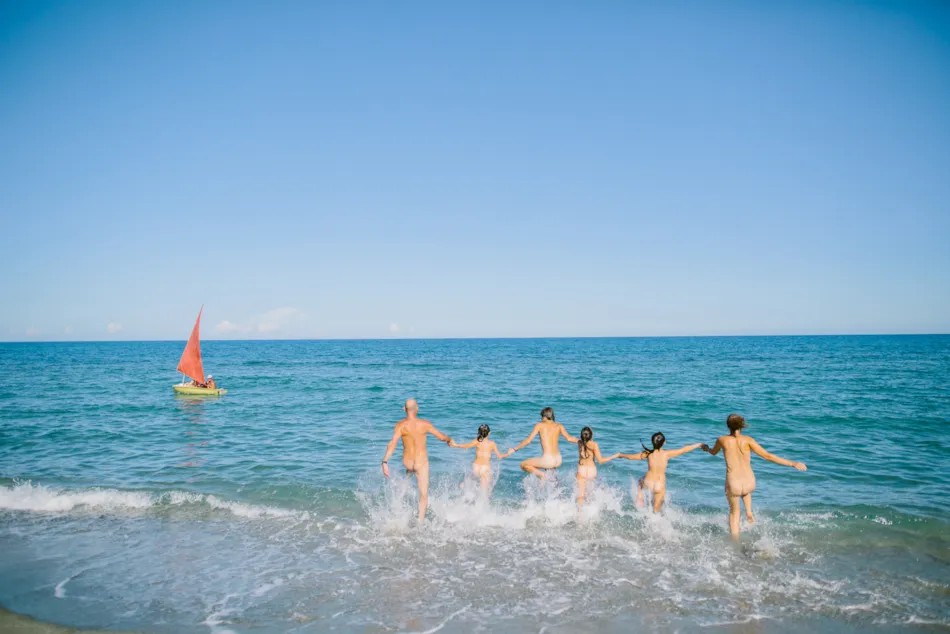 DOMAINE NATURISTE RIVA BELLA