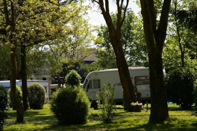 Pitch: Campervan - vehicle/caravan/folding caravan/tent ELECTRICITY NOT INCLUDED