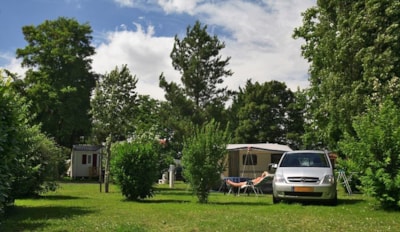 Pitch: Campervan - vehicle/caravan/folding caravan/tent ELECTRICITY NOT INCLUDED