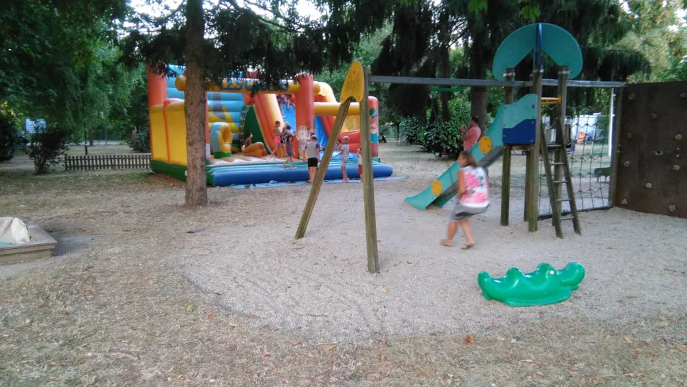 Camping LA BELLE ETOILE