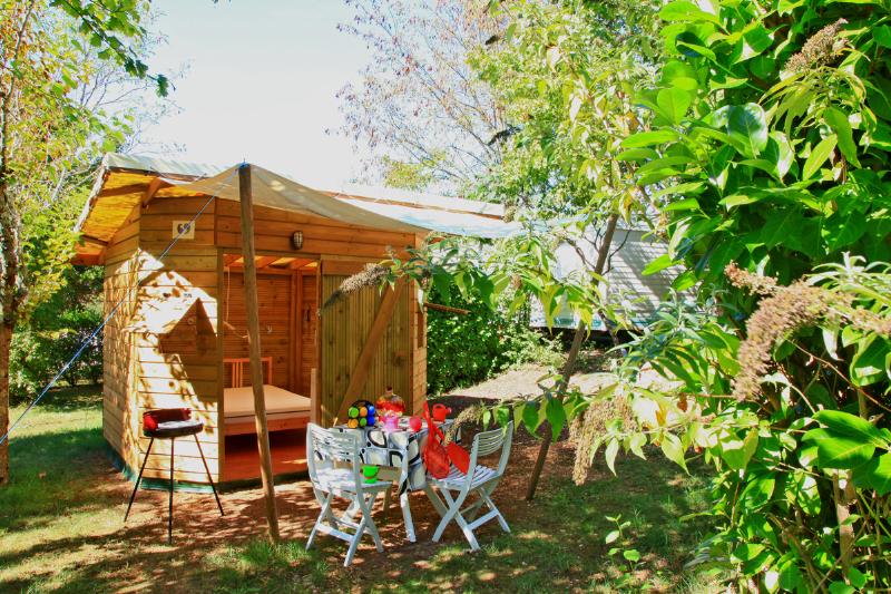 Accommodation - House Ti Dodo 8.50 M² + Terrasse 9 M² - Camping AU P'TIT BONHEUR