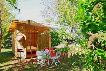 Mietunterkunft - Häuser Ti Dodo 8.50 M² + Terrasse 9 M² - Camping AU P'TIT BONHEUR