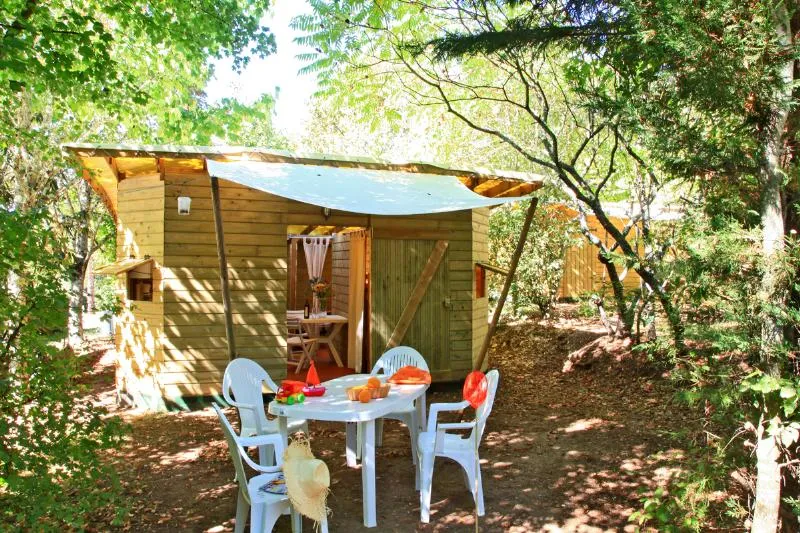 Location - Cabane Ti Bonheur 24 M² + Terrasse 9 M² - Camping AU P'TIT BONHEUR