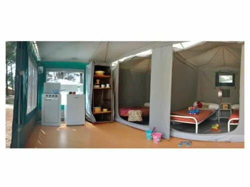 Tente Meublée Caraïbes 20 M² + Terrasse 9 M² + Auvent