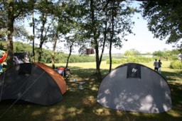 Camping Domaine Saint Laurent - image n°18 - Roulottes