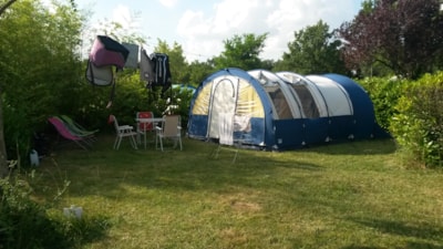 Pitch NATURE without electricity: car + tent or caravan — 2