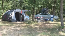 Piazzole - Piazzola Nature : Auto + Tenda O Roulotte - Camping Domaine Saint Laurent