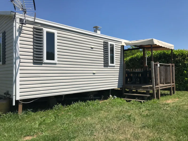 M5 M8 Mobil-Home 2 Chambres Modèle Malaga 2012 + Terrasse D'angle Couverte (2Sur Le Camping)