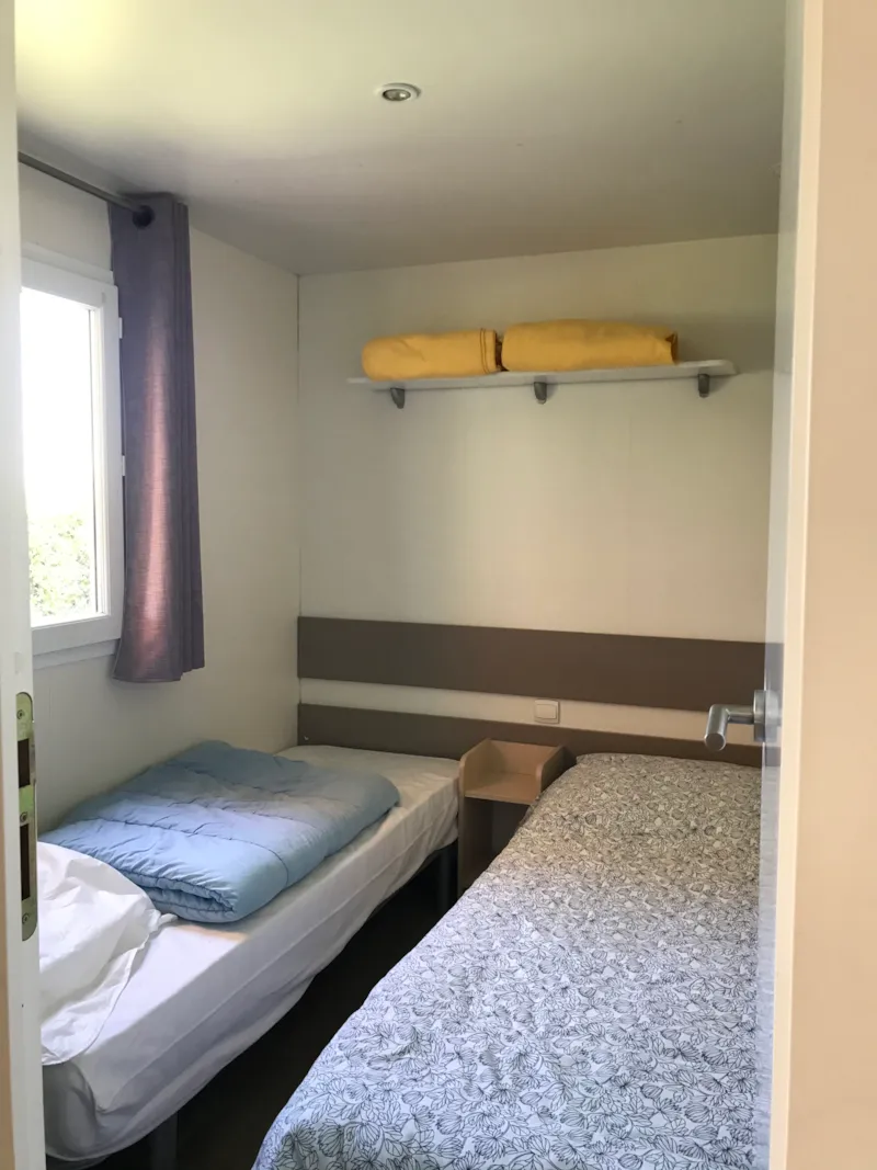 M4 Mobil-Home 3 Chambres + Terrasse Couverte 14M² (1Modèle Sur Le Camping)