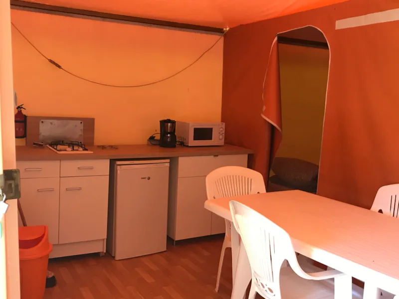 Tente Toilée 2 Chambres 25 M² - Sans Sanitaire - (4 Modèles Sur Le Camping)