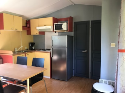 M10 Mobile-home 3 bedrooms renovated + sheltered terrace 14m² — 3