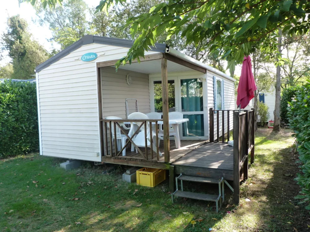 M2 Mobil-Home 2 chambres + terrasse semi-couverte 8m² (1Modèle sur le camping)