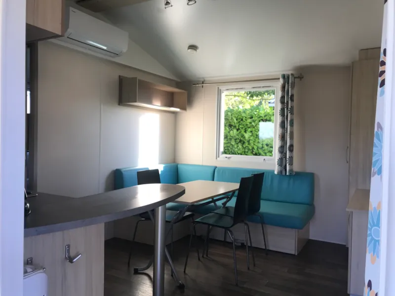 M12 Mobil-Home 2 Chambres + Terrasse Couverte 14M² (1Modèle Sur Le Camping)