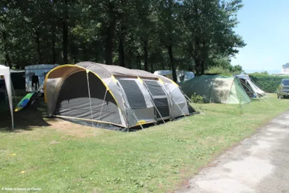 Piazzola Nature (Tenda, Roulotte, Camper / 1 Auto)