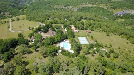 Le Camping de Lalbrade - Naturisme.fr