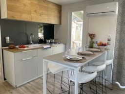 Huuraccommodatie(s) - Starcaravan Mimosa Confort Air Conditioning Met Terras 3 Bedrooms - Camping les Fontaines