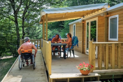 Mobile-home adapted to the people with reduced mobility Handi 30,5 m² terrace, shower+toilet
