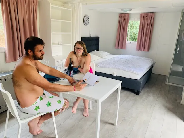 Mobil-Home - 29M2 - Wc, Douche, Terrasse