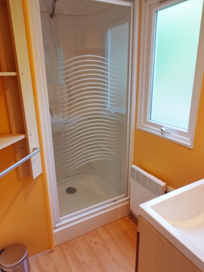 Mobilhome 32m² wc-terras-douche