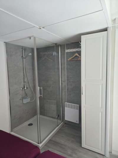 Mobile Home – 29 m² – Toilet, Shower, Terrace – 1 to 2 people