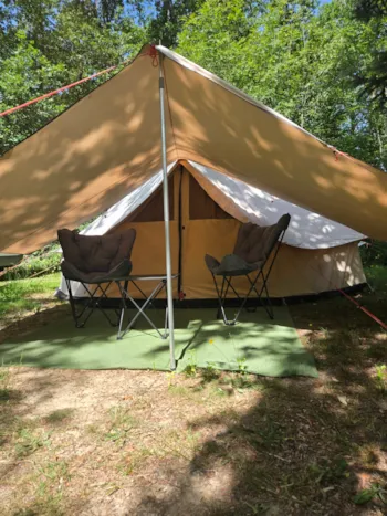 Huuraccommodatie(s) - Tipi-Tent Voor 1 Tot 2 Personen - Creuse Nature Naturisme