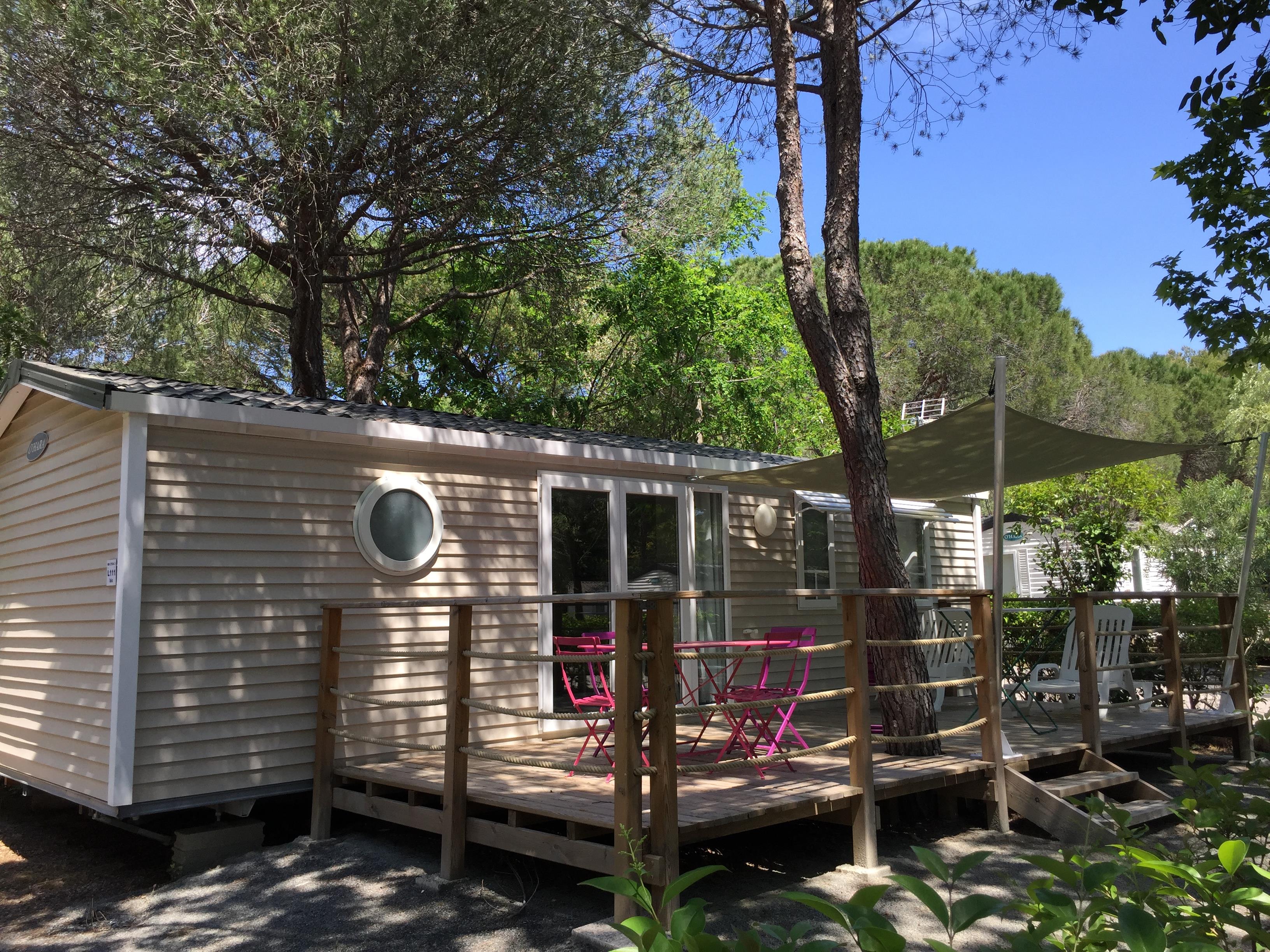 Location - Mobil-Home  Superieur Cycas 37 M² - 3 Chambres - Camping La Baume La Palmeraie