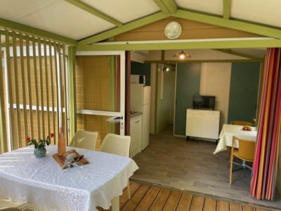 Mobil-home Moréa 2 bedrooms – Air conditioning - sheltered terrace – Wifi