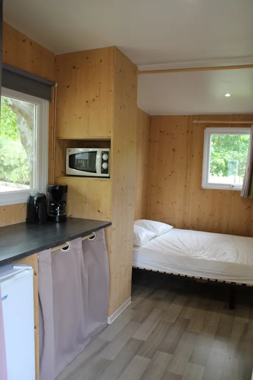 Mietunterkunft - Holzhütte Pop - Terrasse 12M² (Ohne Sanitäranlagen - Noch Wasser) Klimaanlage +Wifi - image n°4 - International Camping