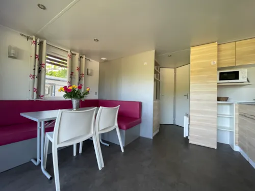 Accommodation - Mobil-Home Ohara 2 Bedrooms - Sheltered Terrace- Air Conditioning +Wifi - image n°4 - International Camping