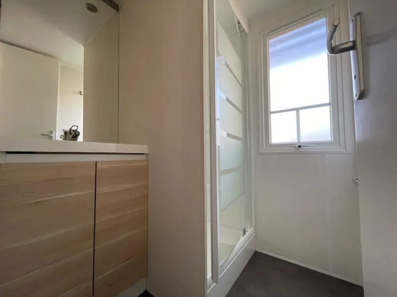 Mobil-Home Ohara 2 Chambres - Terrasse Couverte- Climatisé +Wifi