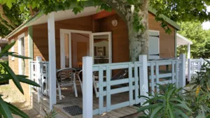 Locatif - Mobilheim CRL 2 Zimmer - überdachte Terrasse- Klimaanlage + WiFi - International Camping