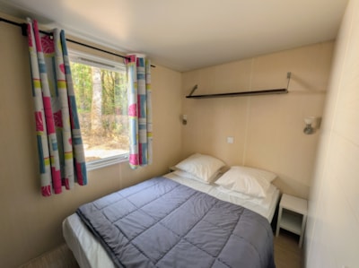Family Cottage, 28 m² - 3 bedrooms, 1 bathroom - 18 m² terrace and air conditioning