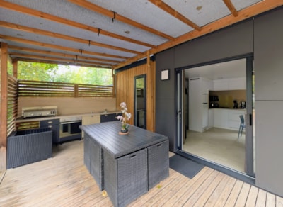 Premium Family Cottage, 40 m² - 3 bedrooms, 2 bathrooms - 27 m² terrace and air conditioning