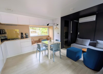 Premium Family Cottage, 40 m² - 3 bedrooms, 2 bathrooms - 27 m² terrace and air conditioning