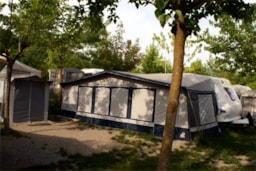 Kampeerplaats(en) - Standplaats Caravan, Camper Of Tent - Camping La Soleia d'Oix