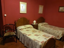 Kamer - Twinkamer - Camping La Soleia d'Oix