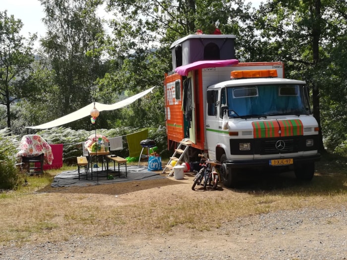 Emplacement Caravane Ou Camping Car
