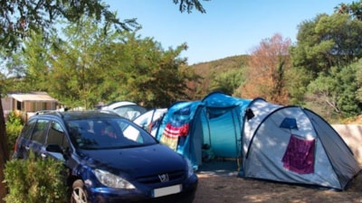 Pitch for tent, caravan or camping car — 3