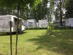 Kampeerplaats(en) - Pitch - Camping Les Nysades